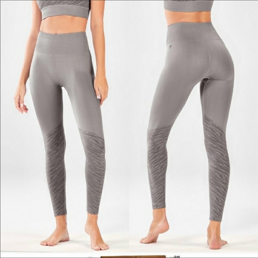 Fabletics High Waisted Seamless Gray Zebra Legging